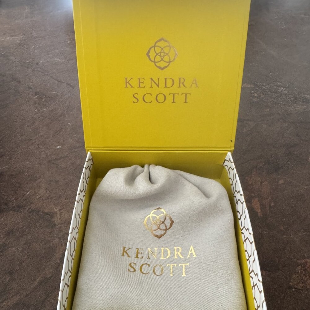 Kendra Scott Silver Demi Charm Necklace - Picture 5 of 7
